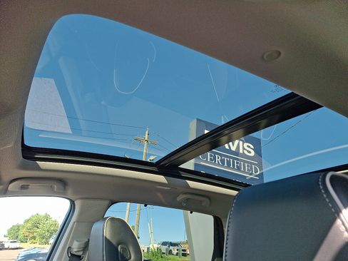 Used 2023 Acura MDX w/ Advance Package image 15