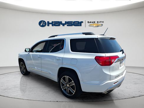 Used 2019 GMC Acadia Denali w/ Technology Package AWD/4WD image 7