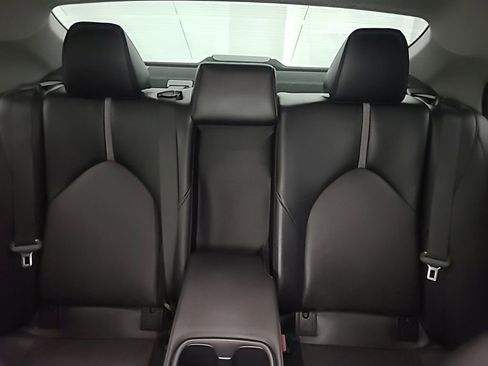 Used 2022 Toyota Camry XSE FWD image 26