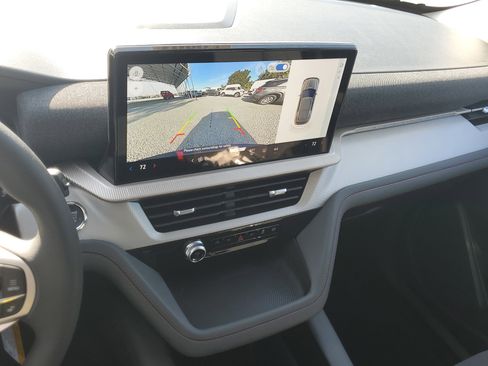 New 2026 Ford Explorer Active image 23