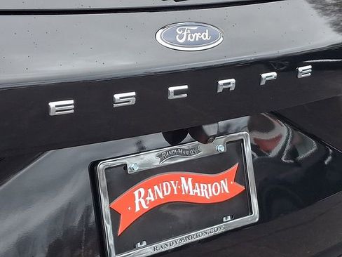 Used 2023 Ford Escape Platinum image 30