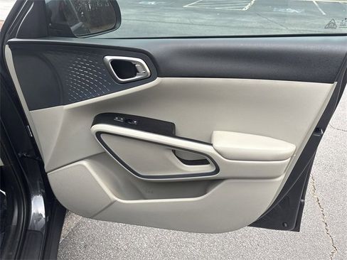 Certified 2024 Kia Soul EX image 19