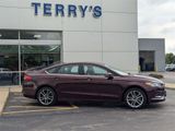 Used 2017 Ford Fusion SE w/ Equipment Group 201A image 2
