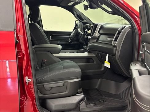 New 2026 RAM 2500 Big Horn AWD/4WD image 22