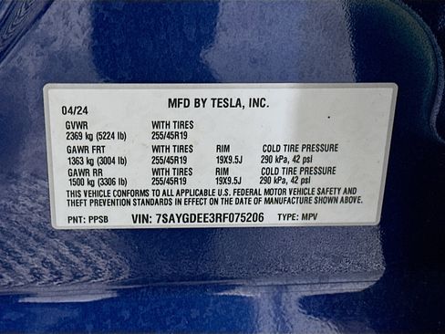Used 2024 Tesla Model Y Long Range image 12