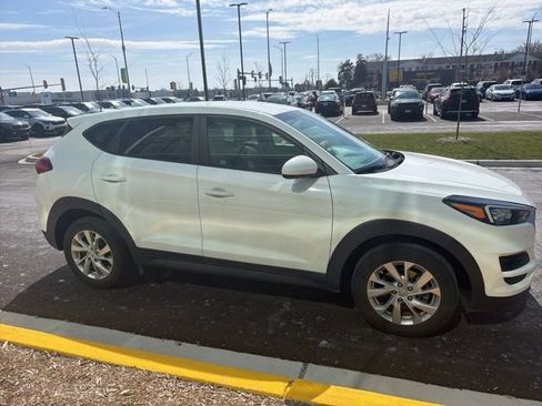 Used 2020 Hyundai Tucson SE w/ Cargo Package image 10