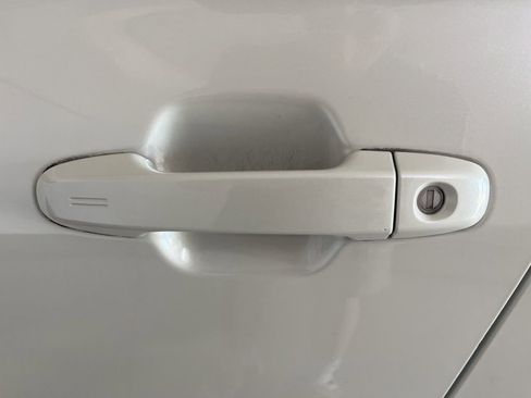 Used 2023 Subaru Forester Premium image 40