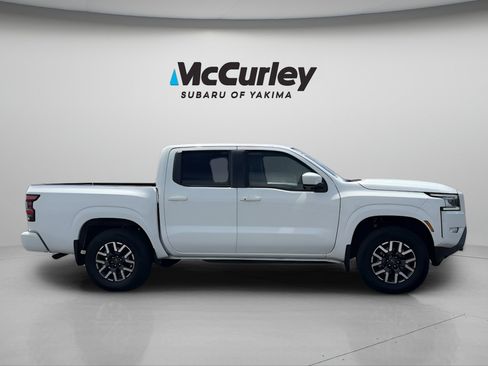 Used 2024 Nissan Frontier SL w/ Technology Package AWD/4WD image 7