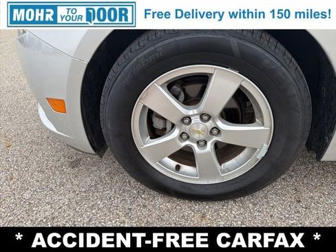Used 2014 Chevrolet Cruze LT image 9