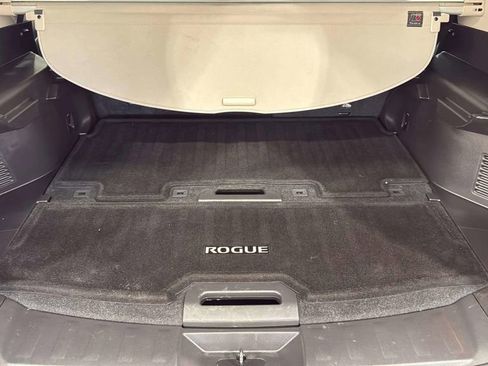 Used 2015 Nissan Rogue SV AWD/4WD image 7