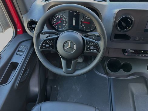 Used 2024 Mercedes-Benz Sprinter 144 Cargo image 15