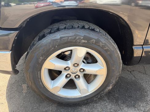 Used 2007 Dodge Ram 1500 Truck SLT RWD image 25