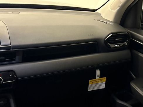 Certified 2025 Honda Pilot EX-L image 15