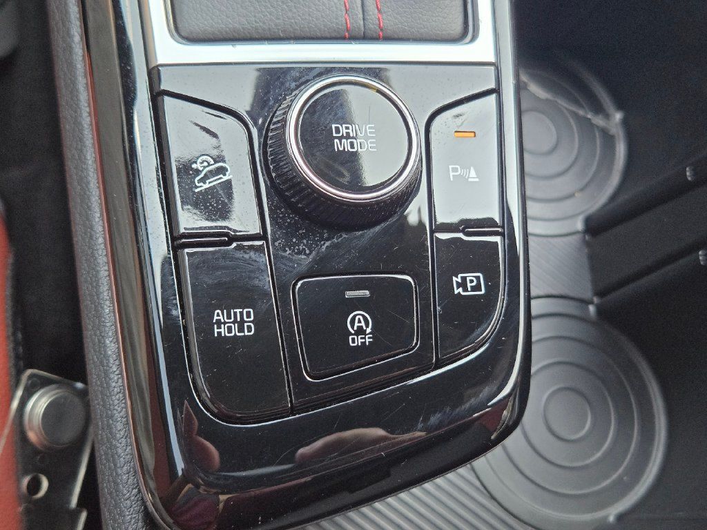 Certified 2025 Kia Sportage SX FWD image 32