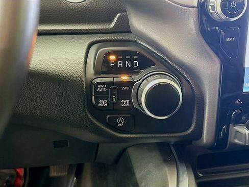Used 2024 RAM 1500 Big Horn AWD/4WD image 17