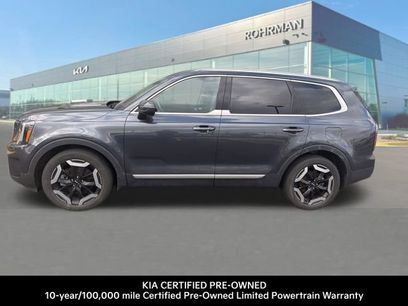 Used 2023 Kia Telluride EX w/ EX Captain's Chair Package