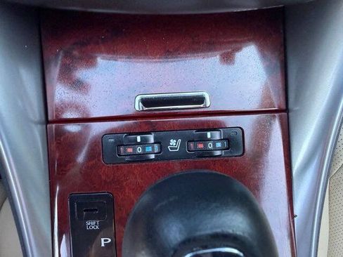 Used 2008 Lexus IS 250 w/ Premium Pkg RWD image 24