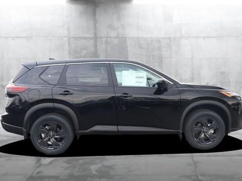 New 2026 Nissan Rogue SV image 5