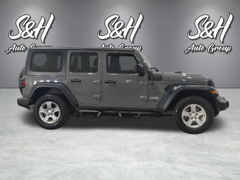 Used 2018 Jeep Wrangler Unlimited Sport S image 17