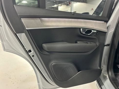 Used 2026 Volvo XC90 B6 Ultra w/ Protection Package AWD/4WD image 22