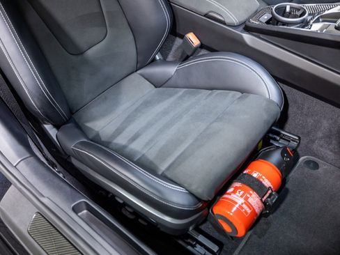 Used 2022 Porsche 911 GT3 image 29