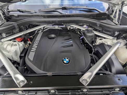 Used 2024 BMW X5 xDrive40i image 32