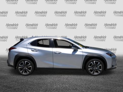 Used 2026 Lexus UX 300h FWD image 10