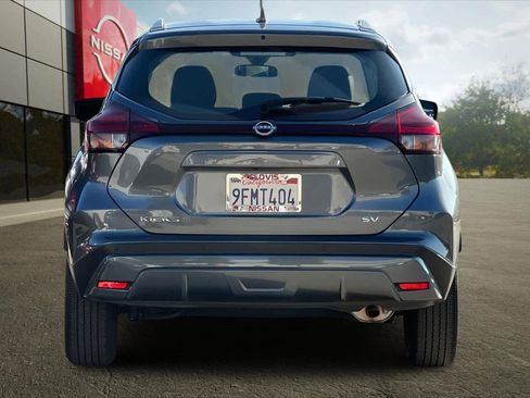 Certified 2023 Nissan Kicks SV image 8