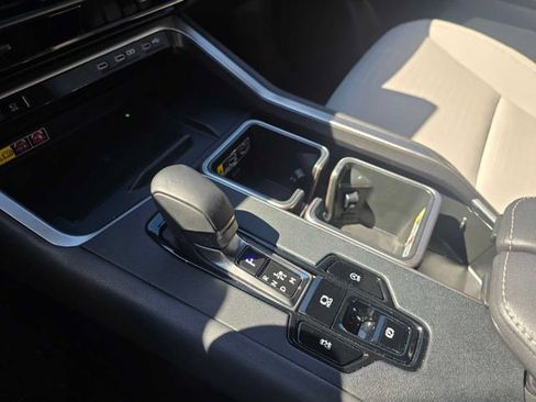 Certified 2025 Lexus TX 350 FWD w/ Technology Package image 32