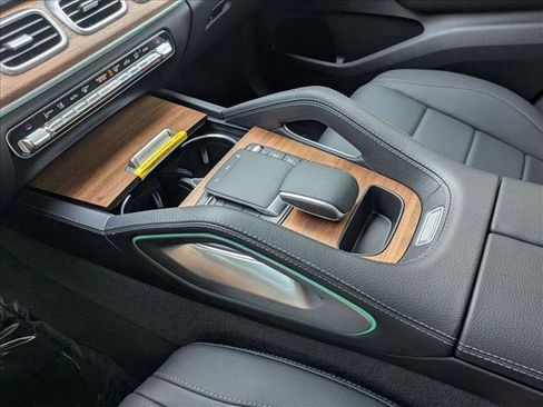 Certified 2025 Mercedes-Benz GLE 350 4MATIC image 12