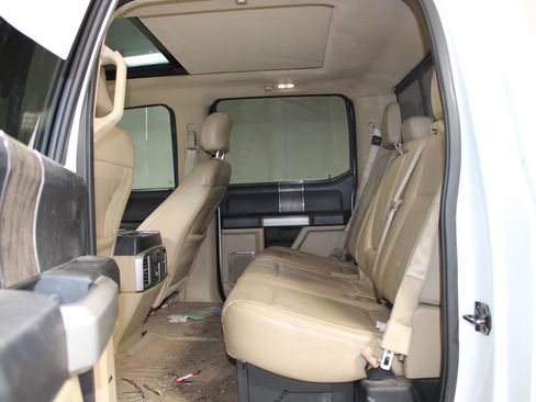 Used 2017 Ford F250 Lariat w/ Lariat Ultimate Package image 23