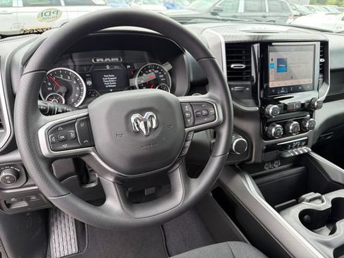New 2026 RAM 1500 Express AWD/4WD image 15