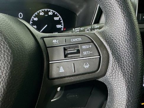 Used 2025 Honda CR-V LX image 10