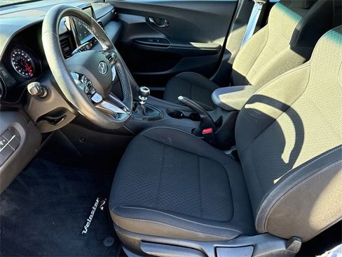 Used 2020 Hyundai Veloster N w/ Performance Package image 13