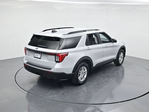 Used 2026 Ford Explorer Active RWD image 39