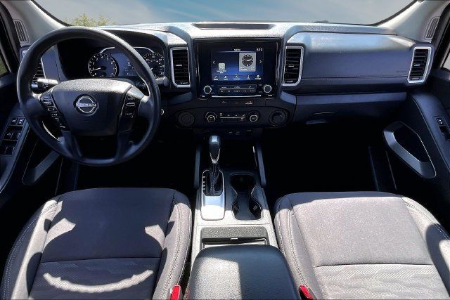 Certified 2023 Nissan Frontier SV w/ Tow Package RWD image 8
