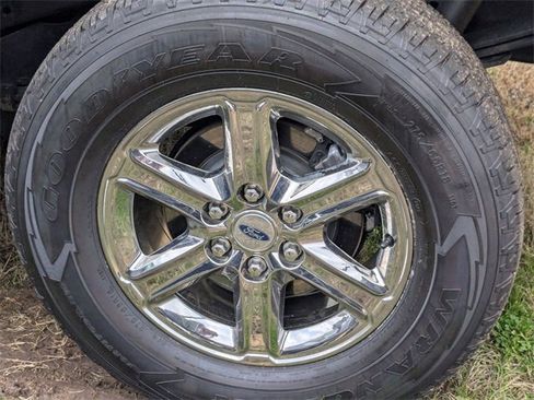 Used 2024 Ford F150 XLT w/ Mobile Office Package image 8