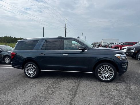 Used 2022 Ford Expedition Max Limited RWD image 1