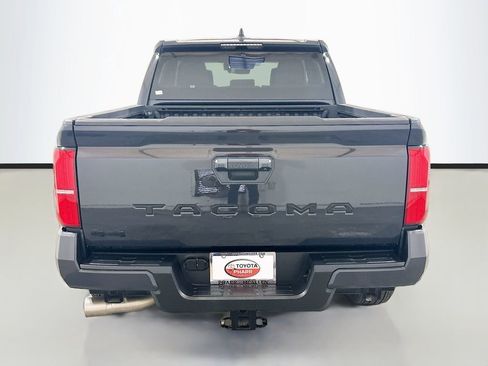 Used 2024 Toyota Tacoma TRD Sport AWD/4WD image 5