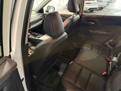 Used 2022 Nissan Rogue SV w/ SV Premium Package AWD/4WD image 29