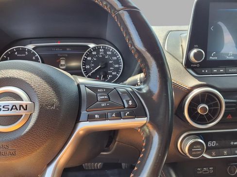 Used 2022 Nissan Sentra SR w/ Electronics Package FWD image 11
