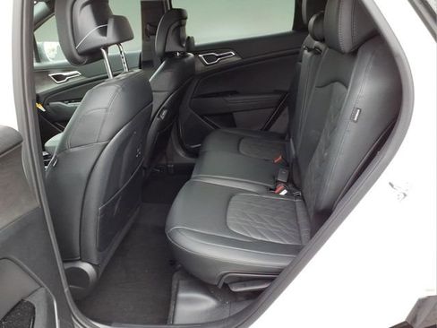 Used 2025 Kia Sportage X-Line AWD/4WD image 12