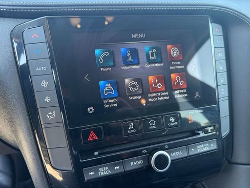 Used 2025 INFINITI QX50 Pure image 22