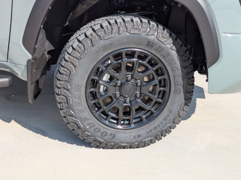 New 2026 Toyota Tundra SR5 image 10