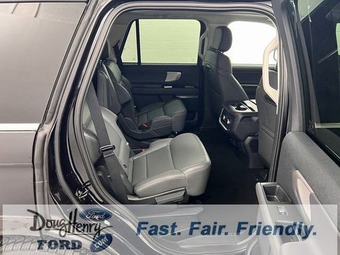 New 2025 Ford Expedition Active image 39