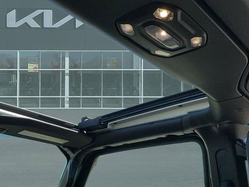 Used 2022 Jeep Wrangler Unlimited Rubicon 4xe w/ Safety Group image 27