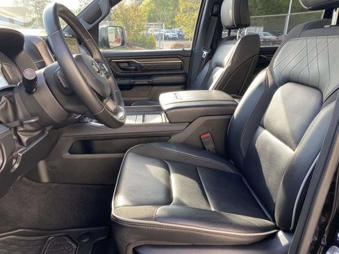 Used 2025 RAM 1500 Limited AWD/4WD image 16