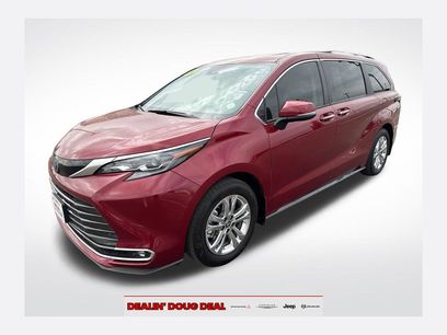 Used 2024 Toyota Sienna Platinum