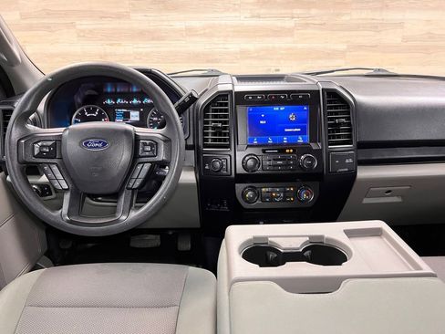 Used 2022 Ford F350 XL w/ STX Appearance Package AWD/4WD image 2