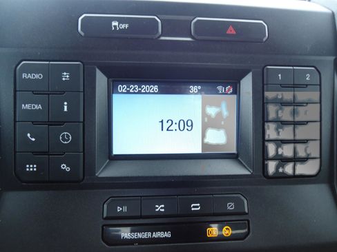 Used 2020 Ford F250 XL w/ Power Equipment Group image 18